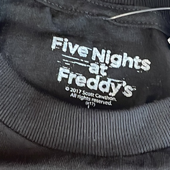 Five Nights at Freddy’s boys character tee - Picture 4 of 4